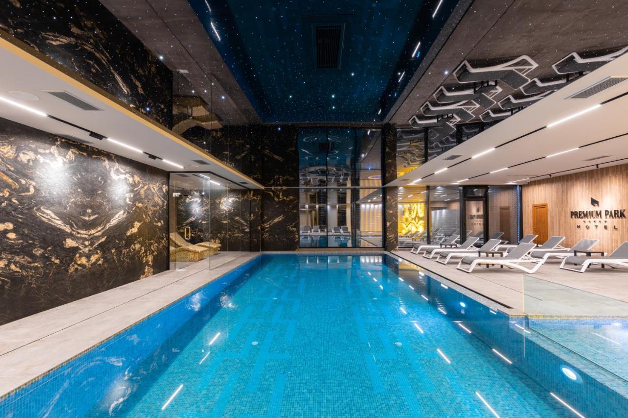 Premium Park Hotel Prizren Extérieur photo