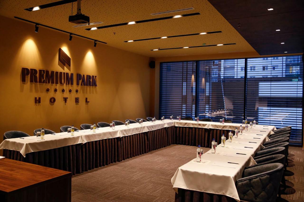Premium Park Hotel Prizren Extérieur photo