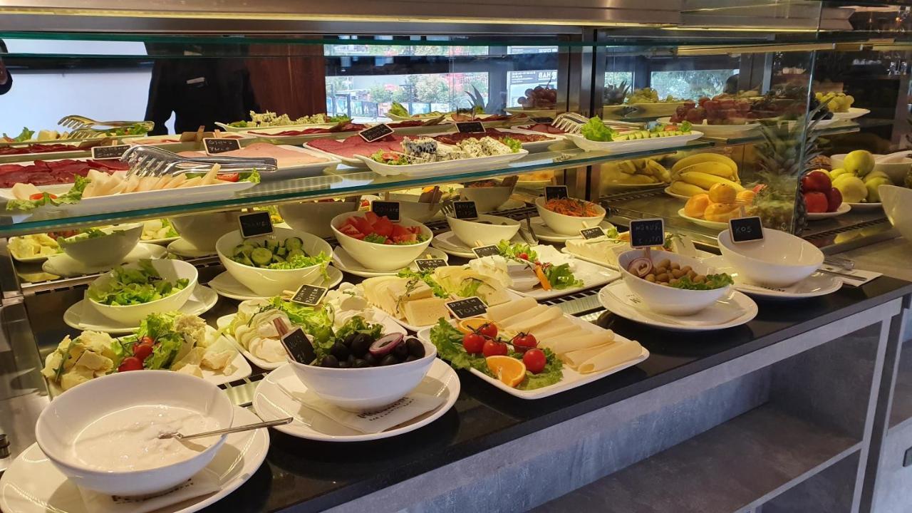 Premium Park Hotel Prizren Extérieur photo